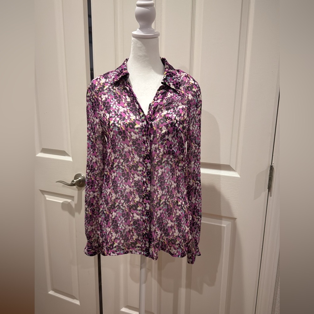 Beautiful 100% silk DVF button-down shirt